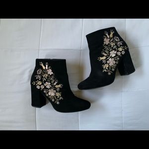 Floral boots